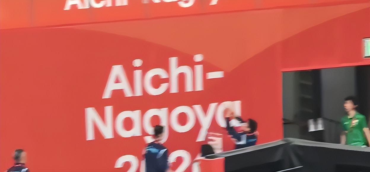 英国365上市公司产品图片