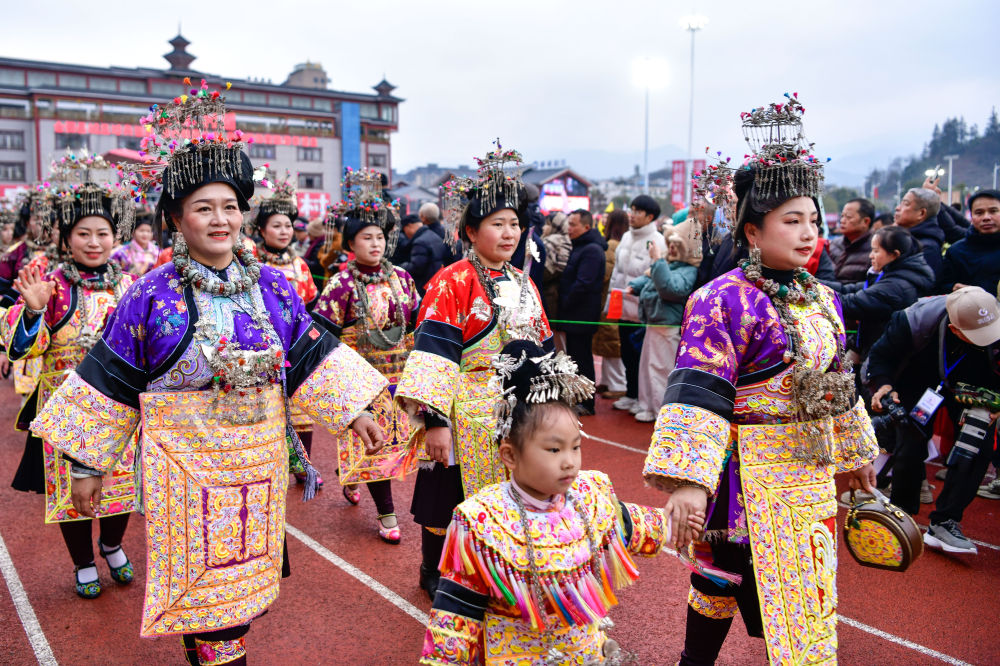 英国365上市公司产品图片
