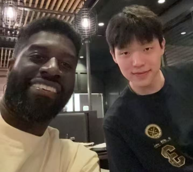 英国365上市公司相关图片